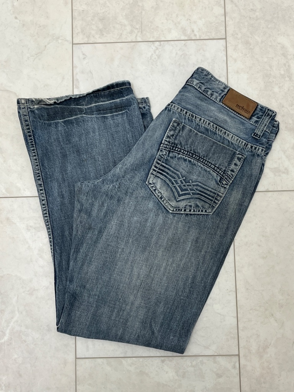 Unisex Urban Pipeline Loose Distressed Bootcut 29W x 30L